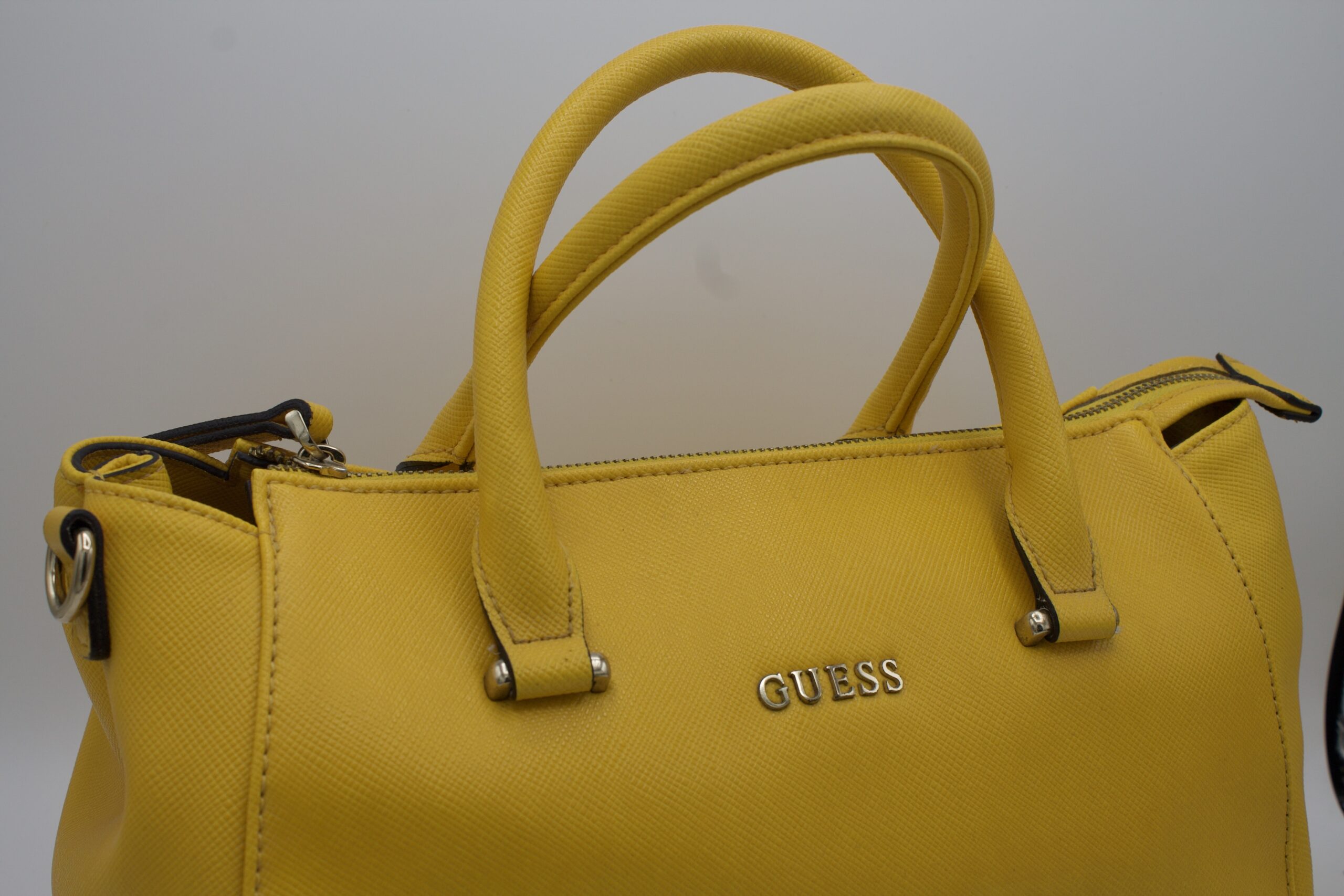 Borsa Guess gialla - immagine 4