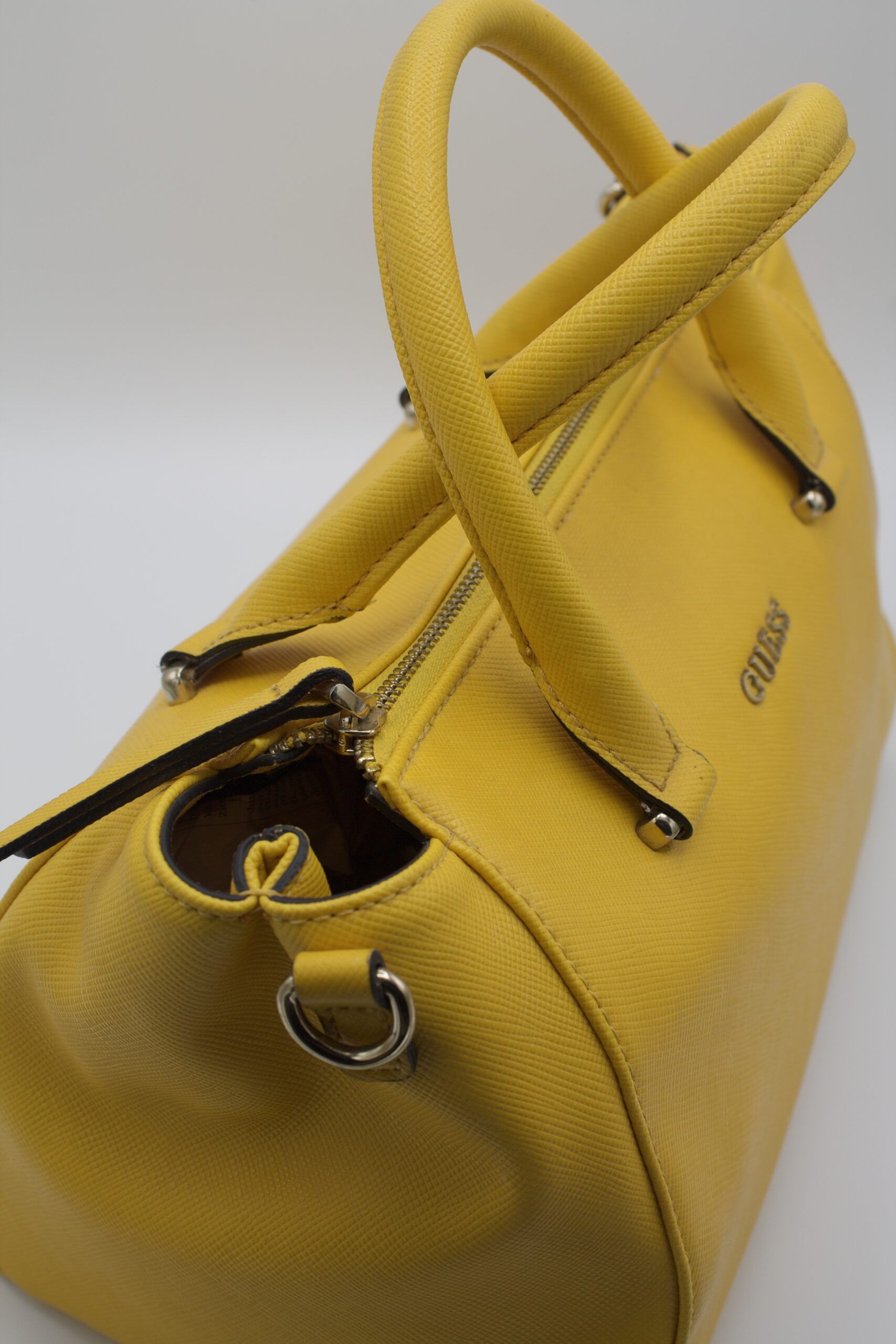 Borsa Guess gialla - immagine 6
