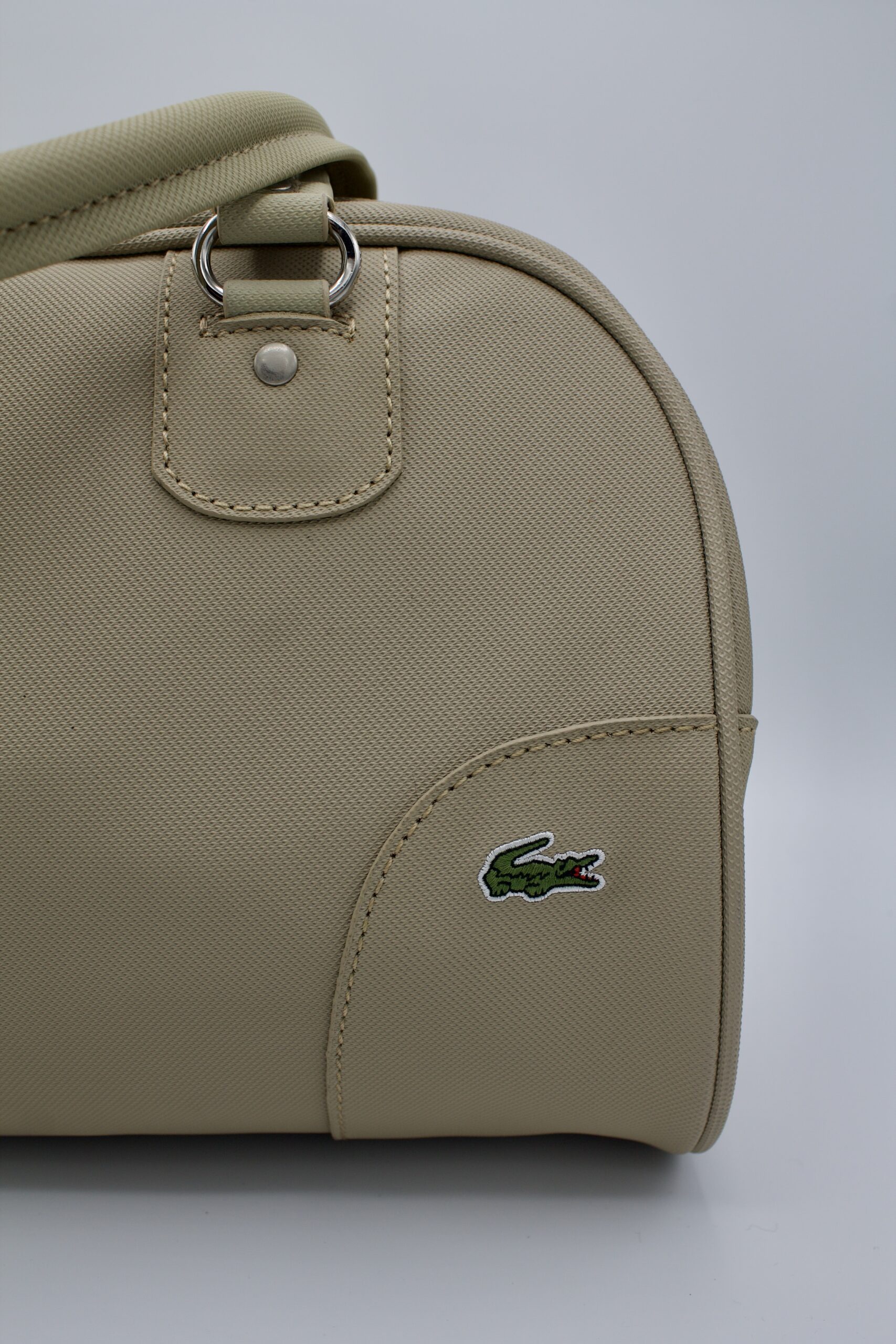 Borsa Lacoste beige - modello sportivo - immagine 2