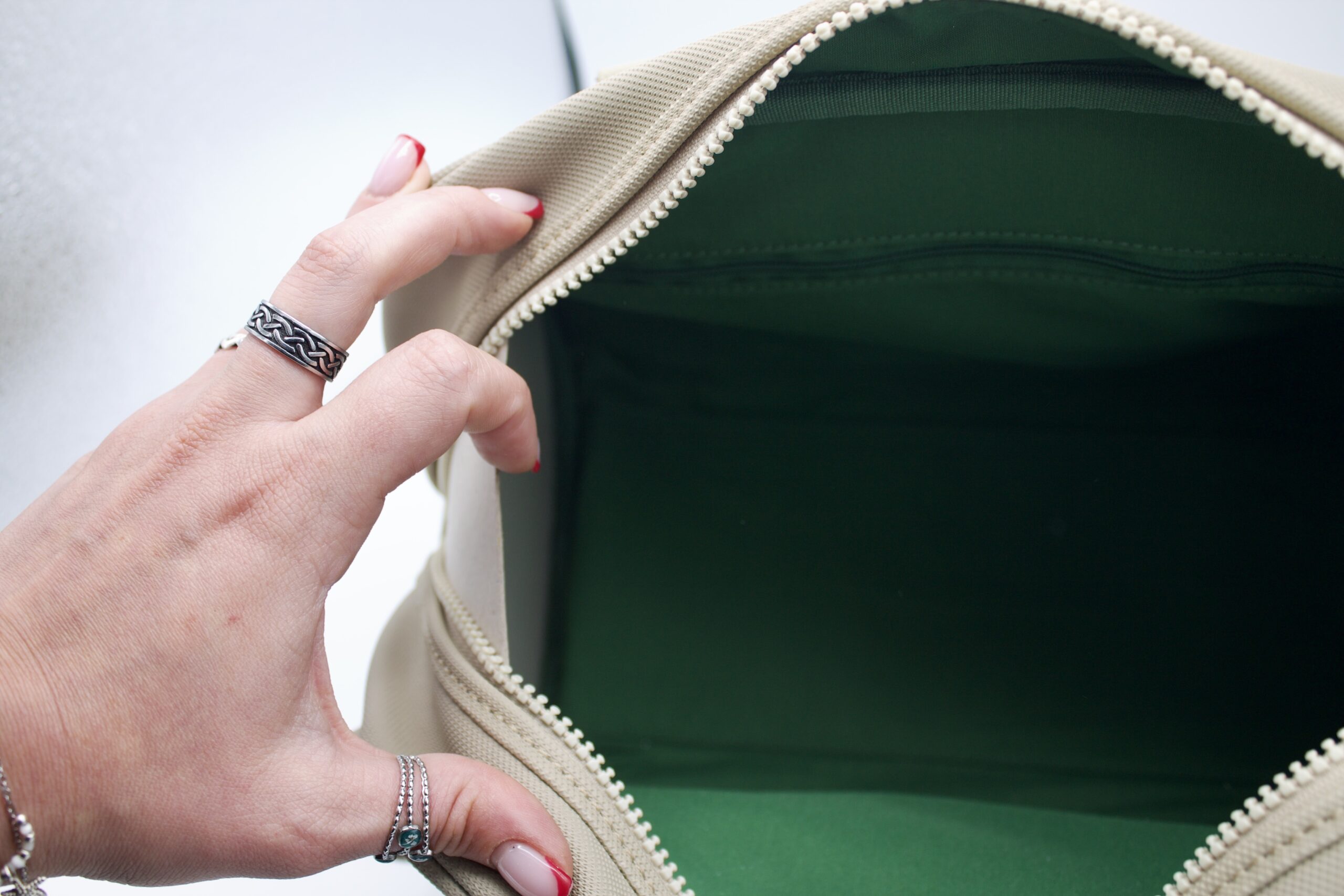 Borsa Lacoste beige - modello sportivo - immagine 9