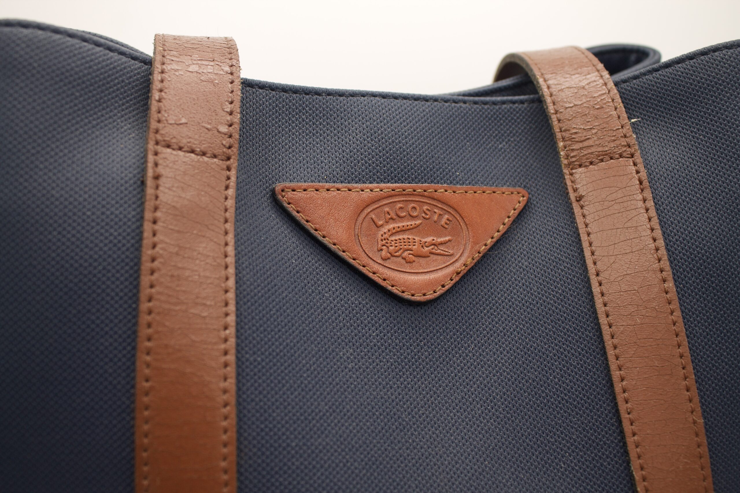 Borsa Lacoste a secchiello blu - immagine 2