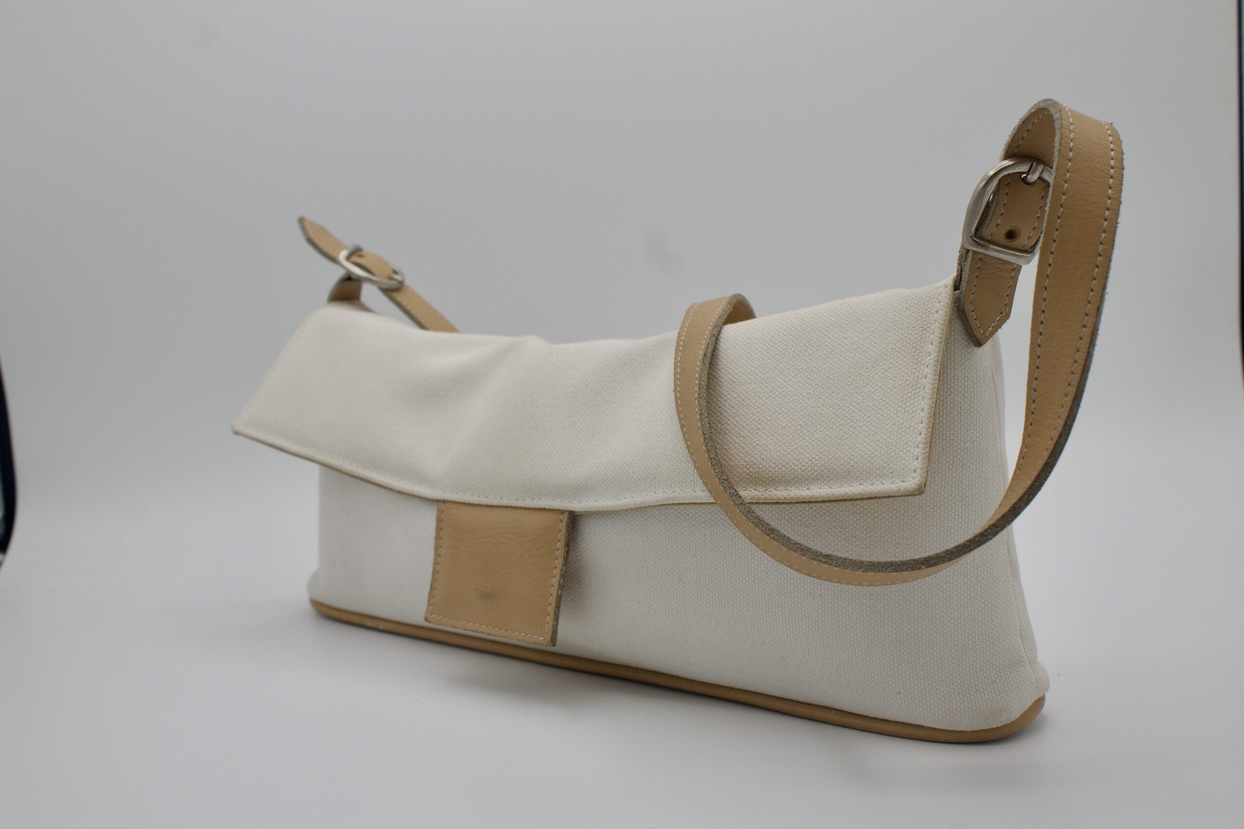 Borsa Seventy bianca a spalla - immagine 4