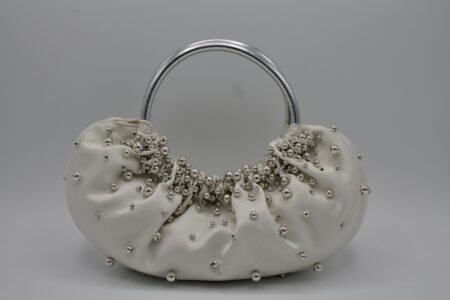 Pochette Byblos bianca da cerimonia con catena a tracolla