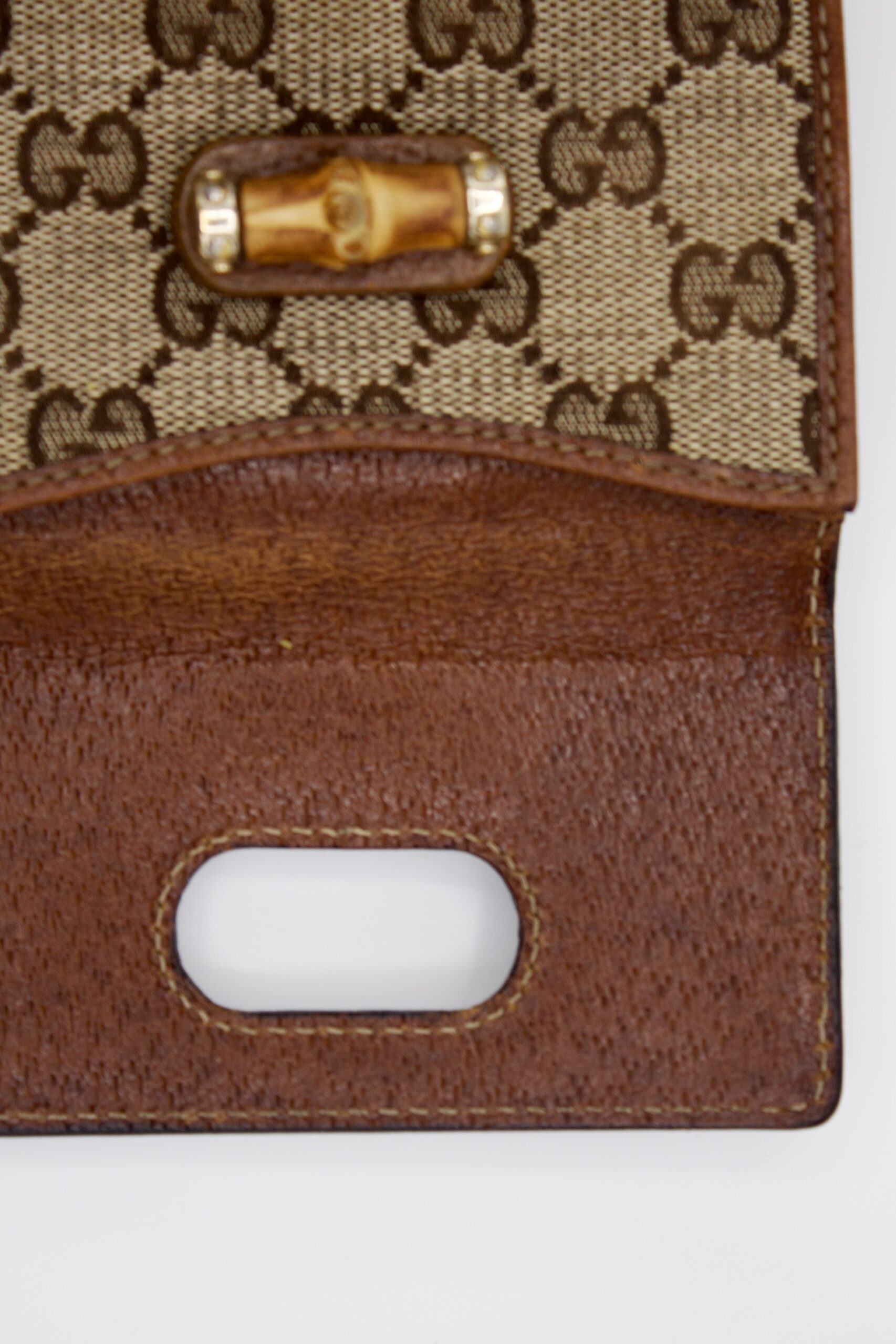 Portafoglio Gucci vintage con logo GG - immagine 4